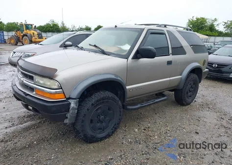 2001 Chevrolet Blazer Ls из США, поврежденный, VIN 1GNCT18W11K246877